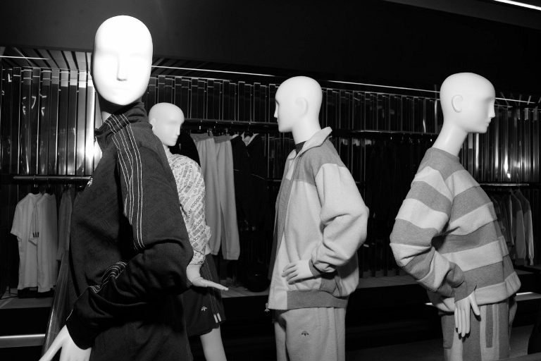 У Helen Marlen Mandarin презентували результати колаборації adidas Originals by ALEXANDER WANG